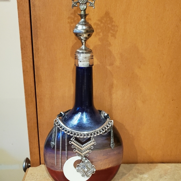 Hand painted decorative bottle - Picture 1 of 7